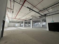 Toh Guan Road (D22), Factory #621560631